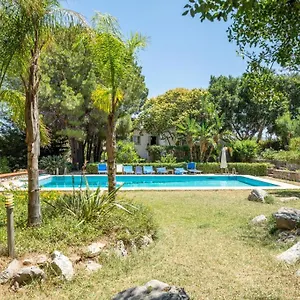 villa-giulia.sicilyhotelsitaly.net/