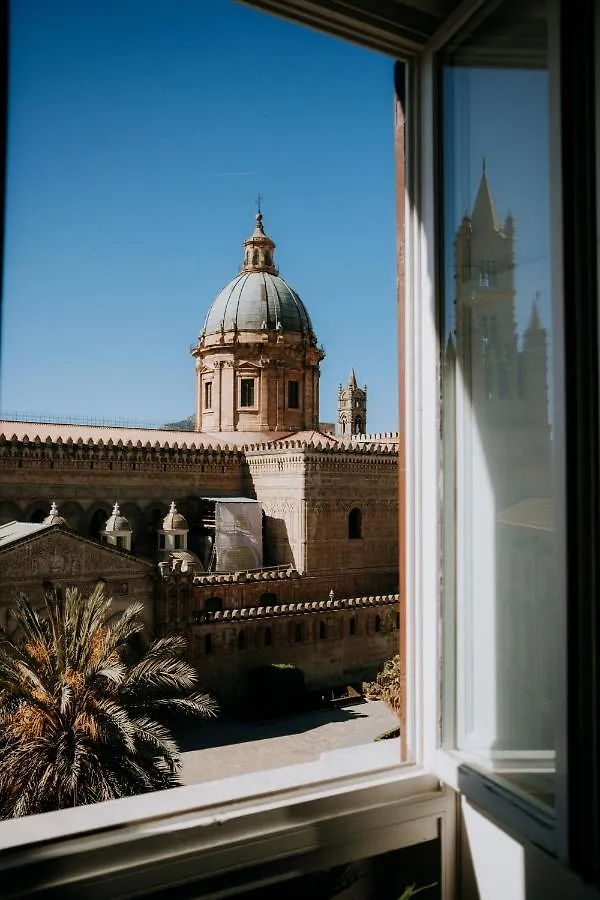 Apartment Suite Cathedral Palermo Italy